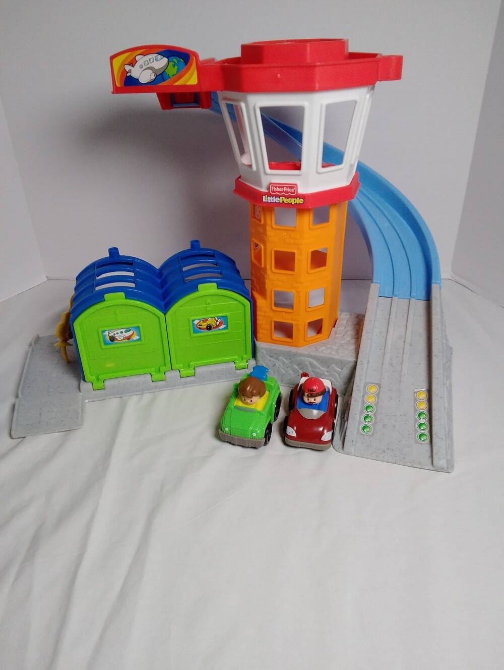 F.P. Little People Wheelies Airport With 2 Wheelies